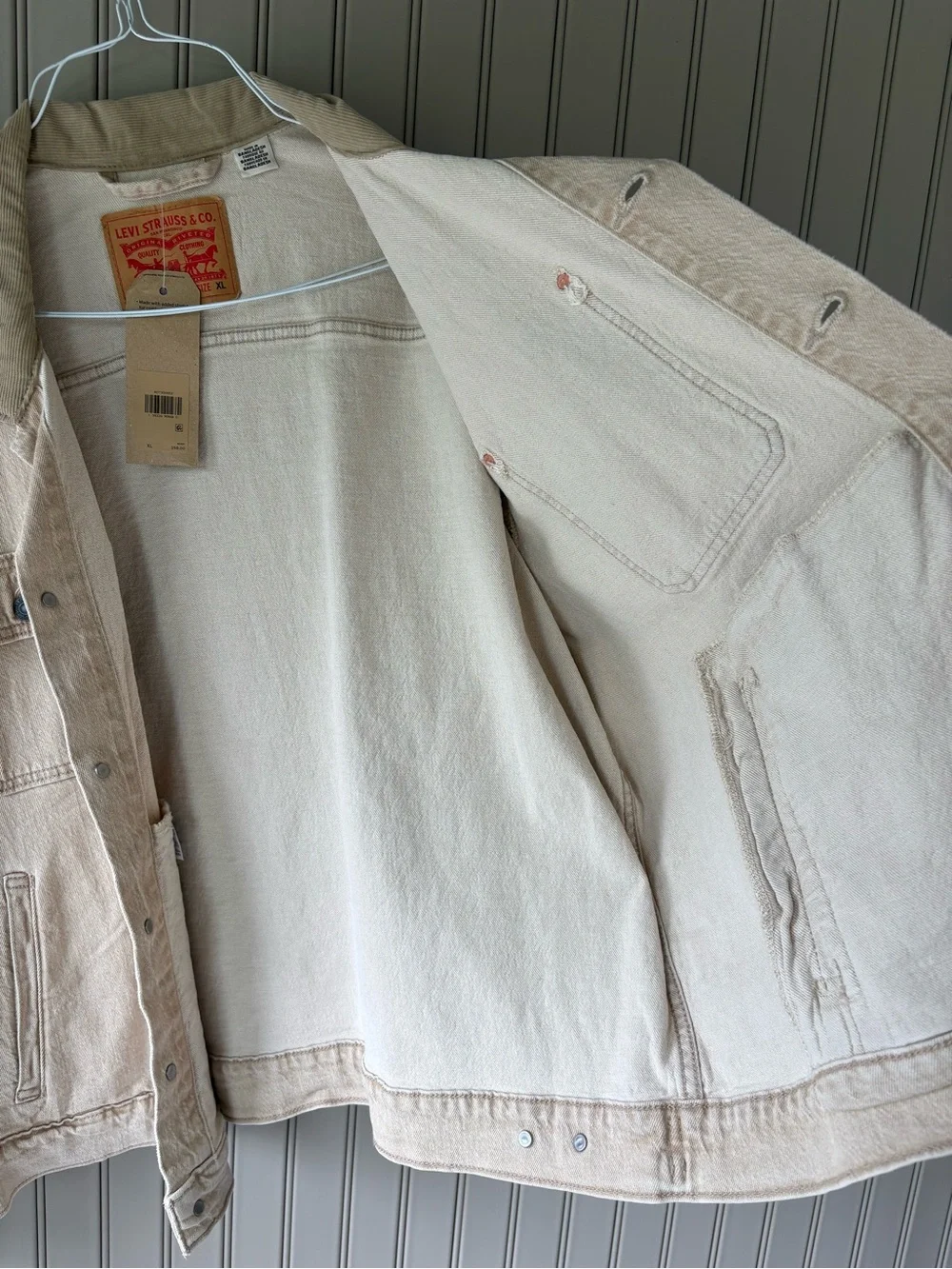 Brand New Levi's Stock Trucker Jacket XL Beige Corduroy Collar - Picture 4 of 6